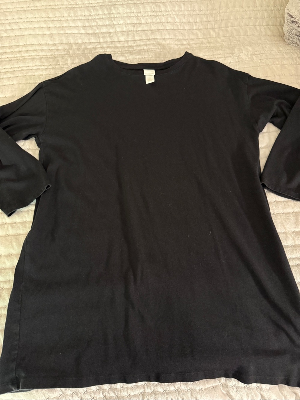 H&M Black Long-Sleeve Crew Neck Shirt